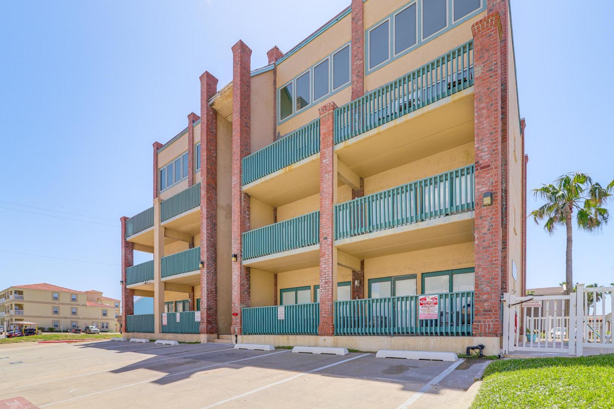 Luxe South Padre Condo With Pool - Walk To Beach! Саут-Падре-Айленд Екстер'єр фото